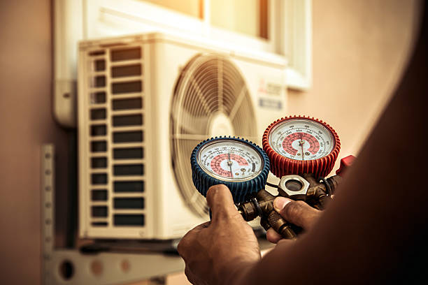 Professional Hvac technician working in Goodrich, MI